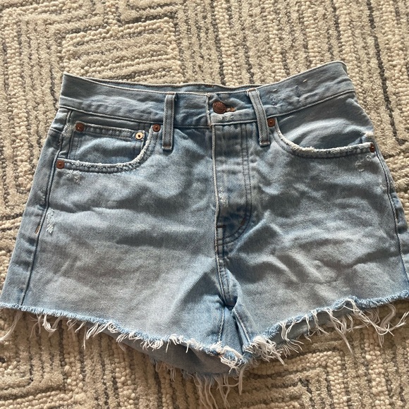 MADEWELL relaxed denim shorts. 23 EUC - Picture 1 of 11